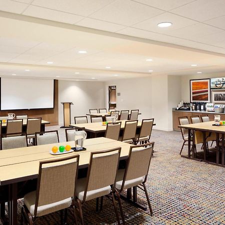 Courtyard By Marriott Portland Downtown/Waterfront Hotel Ngoại thất bức ảnh